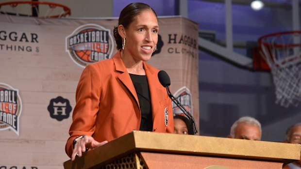 rebecca_lobo_basketball_hall_of_fame_growing_up.jpg